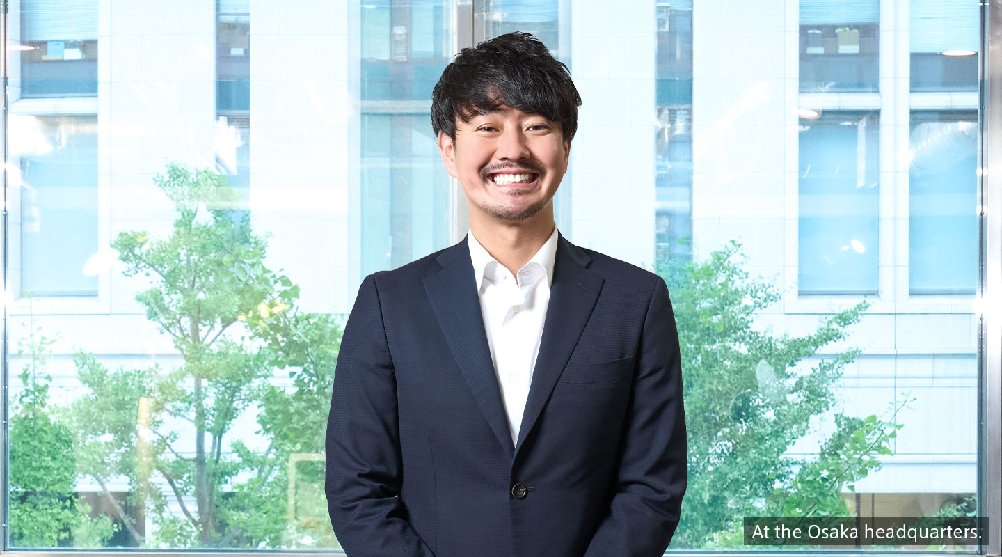 Ryuhei Miyazaki, Representative Director (at the Osaka Head Office)