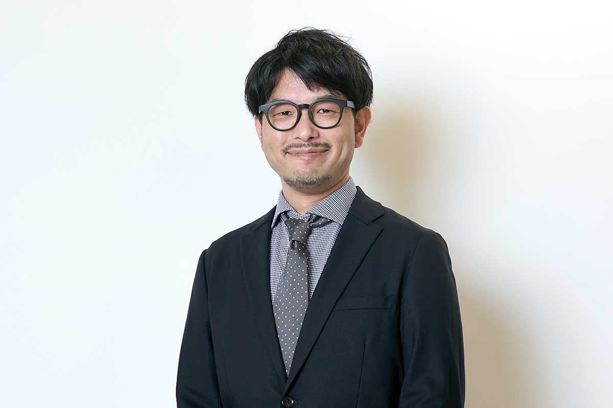 Shugo Suzuki , Executive Officer